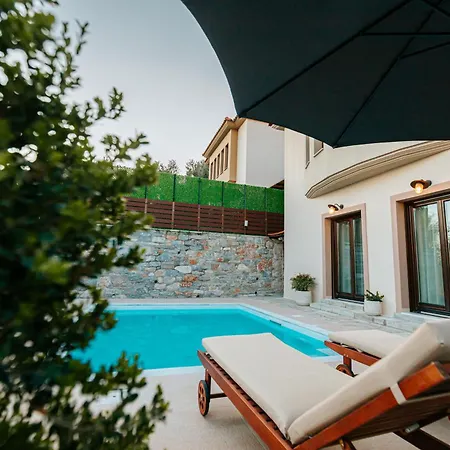 Villa Pelionblue *