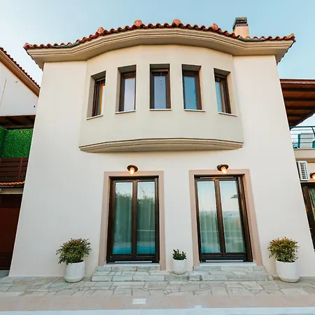 Pelionblue Villa *