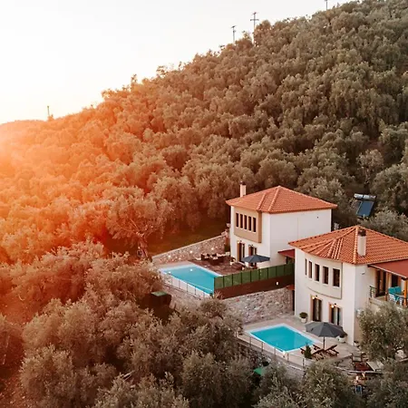 Pelionblue Villa *